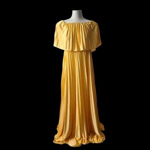 Floaty Vintage Style Pleated Maxidress (S/M)